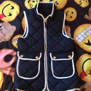 Super cute girl’s vest